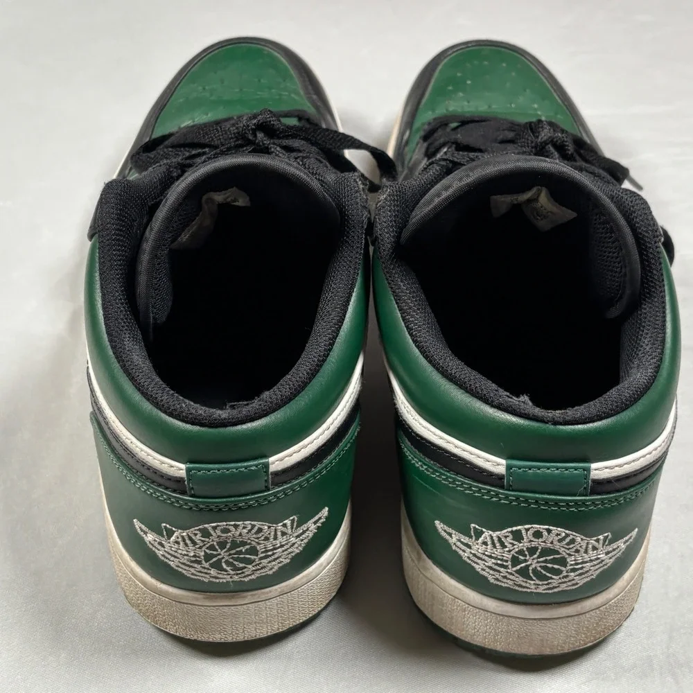 Jordan Air Jordan 1 Low Men Size 11 Green Black White Pine Green 553558-301